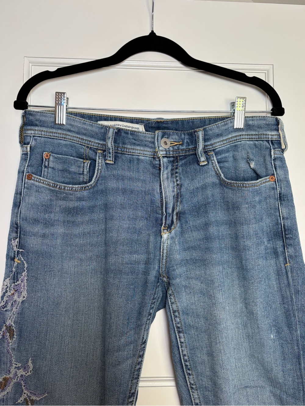 Anthropologie Pilcro Mid-rise Slim Embroidered Boyfriend Jeans (28) - Picture 5 of 8